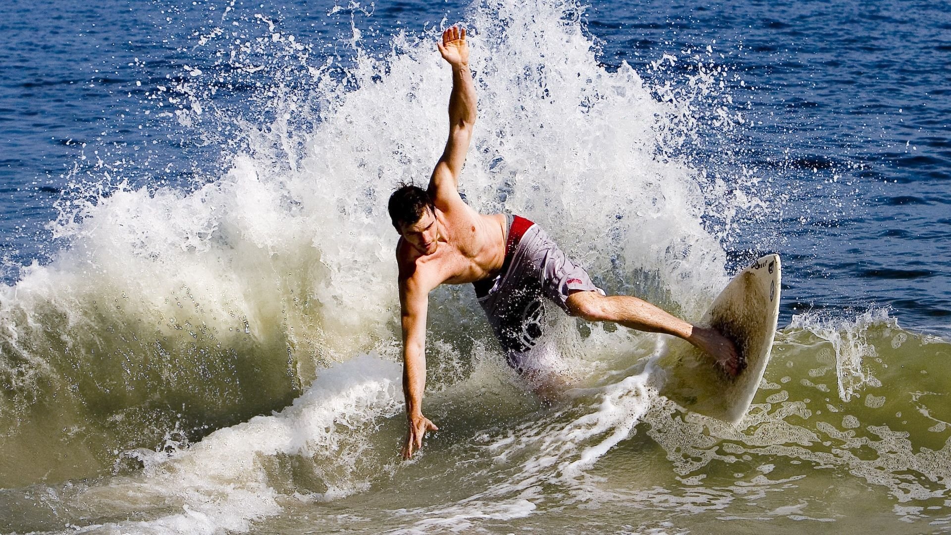 CS2战术操作高光瞬间,csr2怎么调高画质