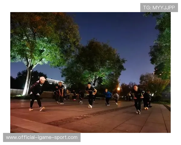 城市夜跑线路优化提升跑步体验与安全性,城市夜跑说说